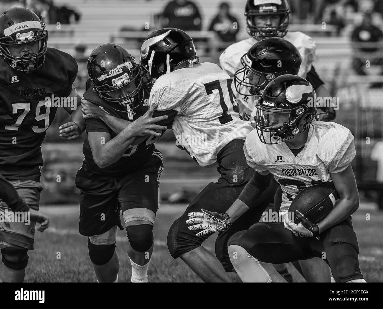 Azione calcistica con Post Falls vs Coeur d'Alene High School a Coeur d'Alene, Idaho. Foto Stock