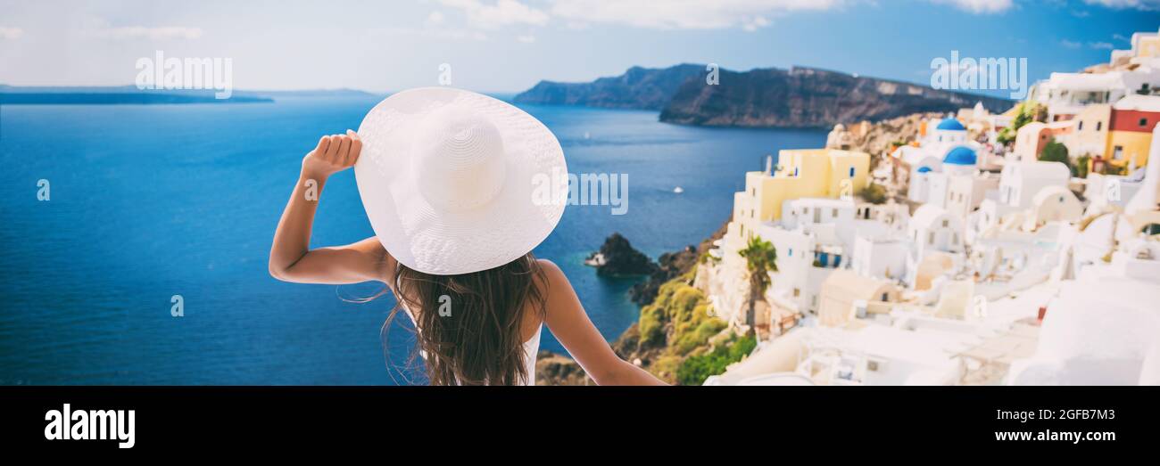 Donna di vacanza di lusso di viaggio a Santorini banner Foto Stock