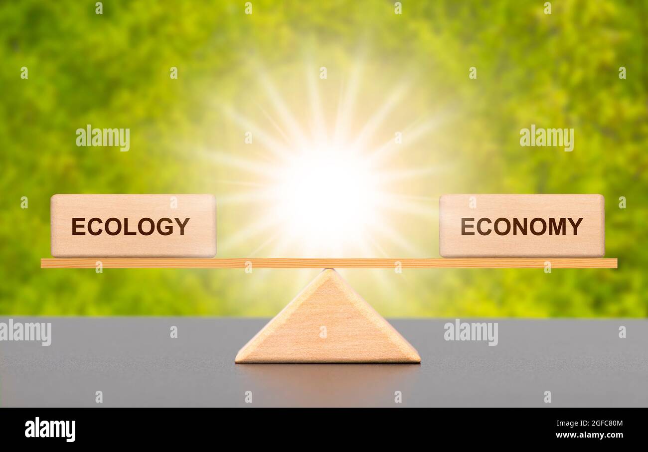 ecologia ed economia in equilibrio Foto Stock