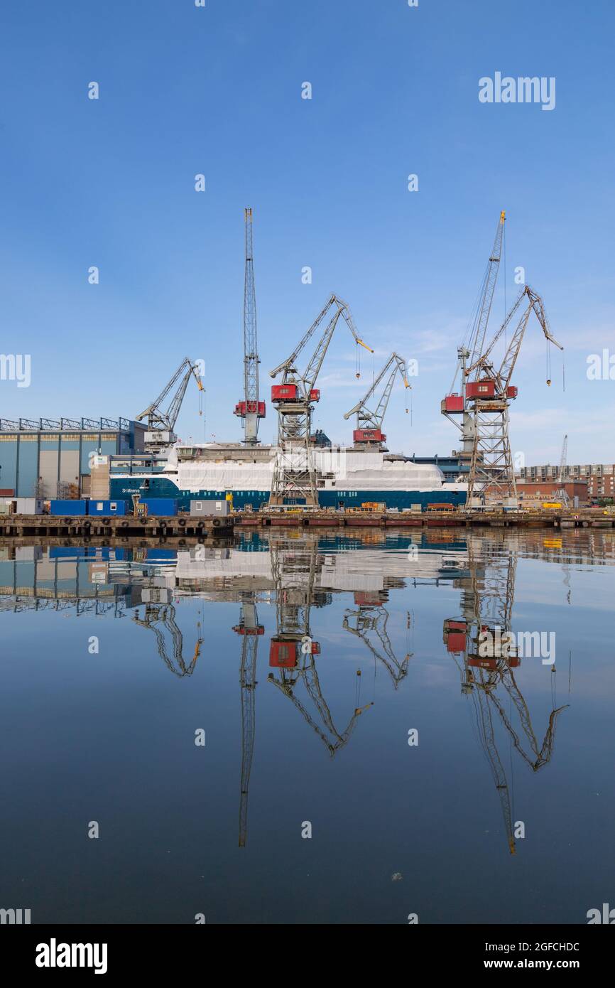 SH Minerva in costruzione presso il cantiere navale di Helsinki il 13 luglio 2021. Foto Stock