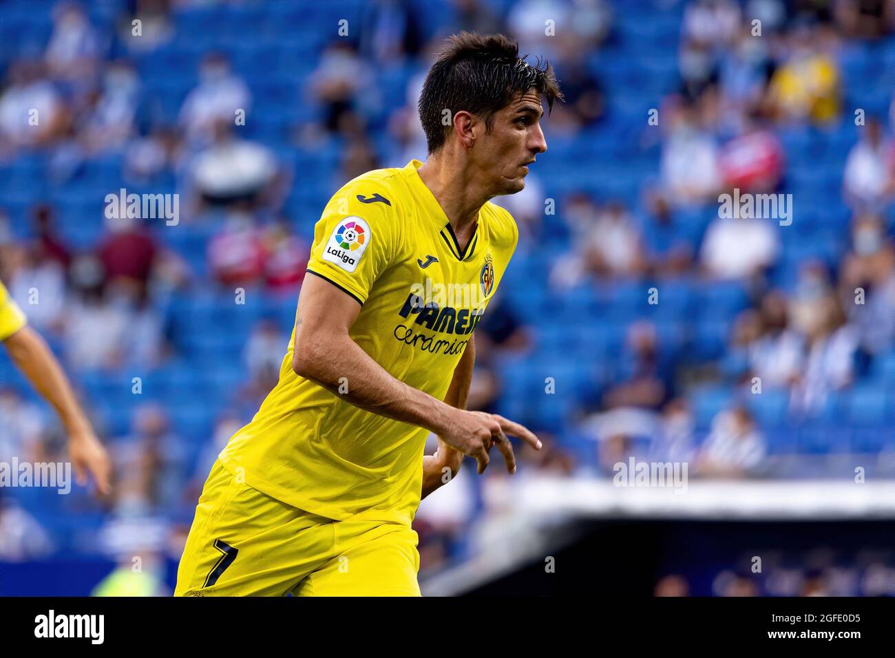 BARCELLONA - AGO 21: Gerard Moreno durante la partita la Liga tra RCD Espanyol e Villarreal CF allo stadio RCDE il 21 agosto 2021 a Barcellona, Foto Stock