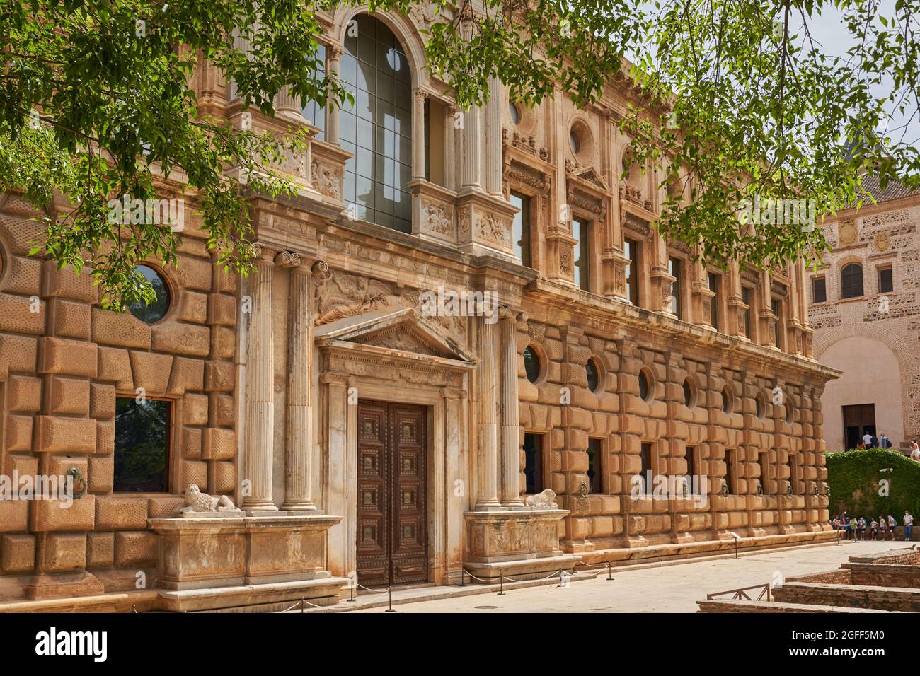Palazzo di Carlos V nell'Alhambra a Granada in Spagna Foto Stock
