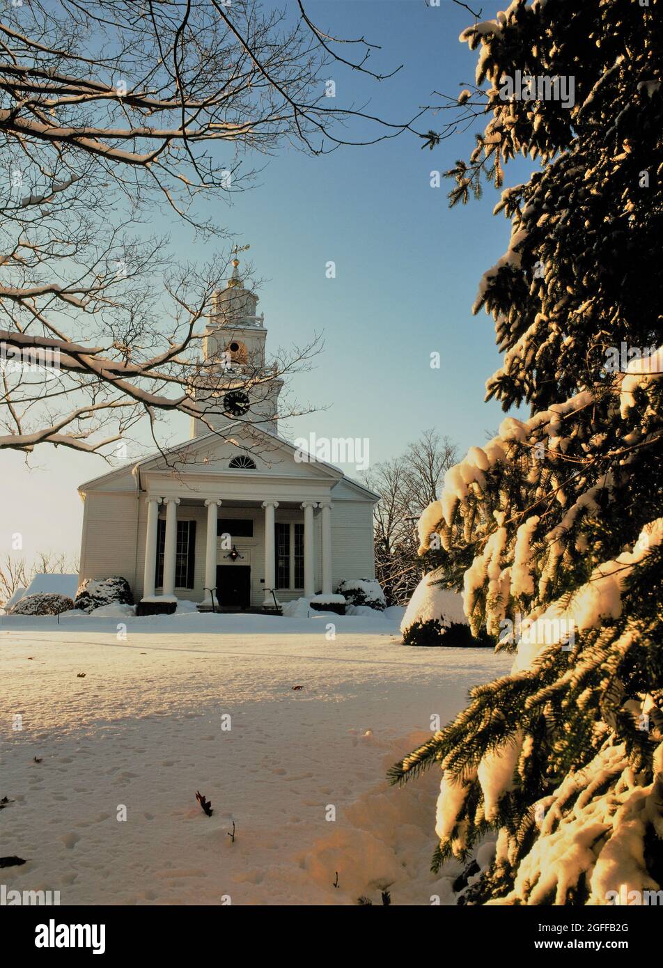 New England chiesa in inverno neve Foto Stock