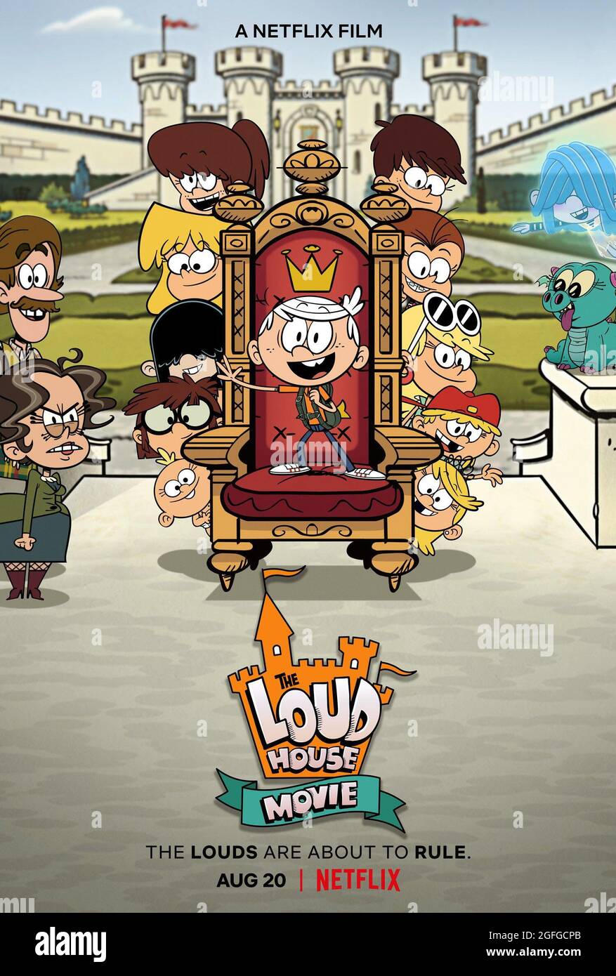 IL FILM DELLA CASA FORTE, poster degli Stati Uniti, lontano a sinistra dall'alto: Angus, Morag; 2° colonna dall'alto: Lynn Loud Jr., Lori Loud, Lucy Loud, Lisa Loud, Lily Loud; Sul trono: Lincoln forte; terza colonna dall'alto: Luna forte, Luan forte, Leni forte, Lana forte, Lola forte, 2021. © Netflix / Courtesy Everett Collection Foto Stock