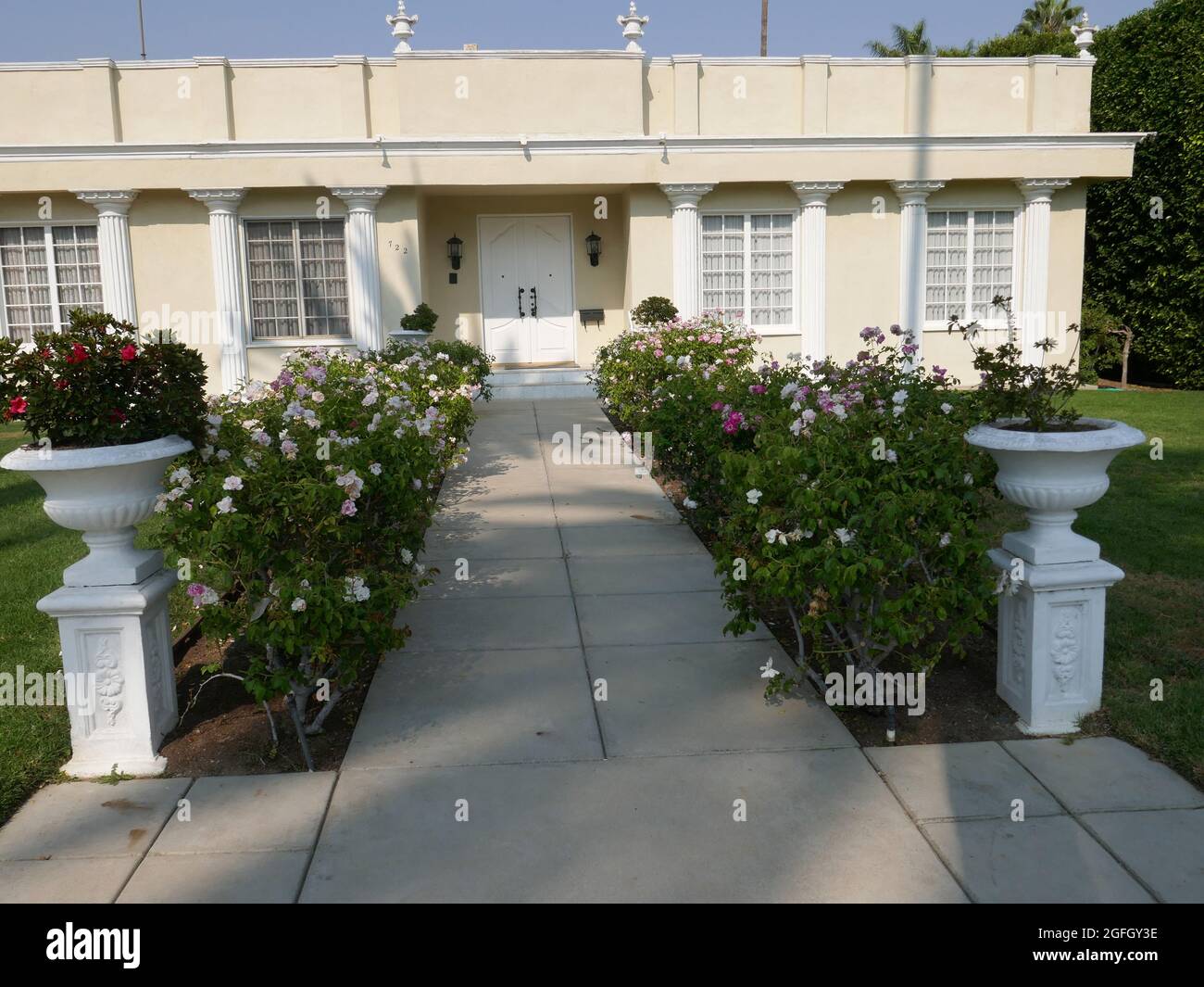 Beverly Hills, California, USA 24 agosto 2021 una visione generale dell'atmosfera dell'ex casa/casa di attrice Martha Sleeper al 722 N. Foothill Road il 24 agosto 2021 a Beverly Hills, California, USA. Foto di Barry King/Alamy Stock Foto Foto Stock