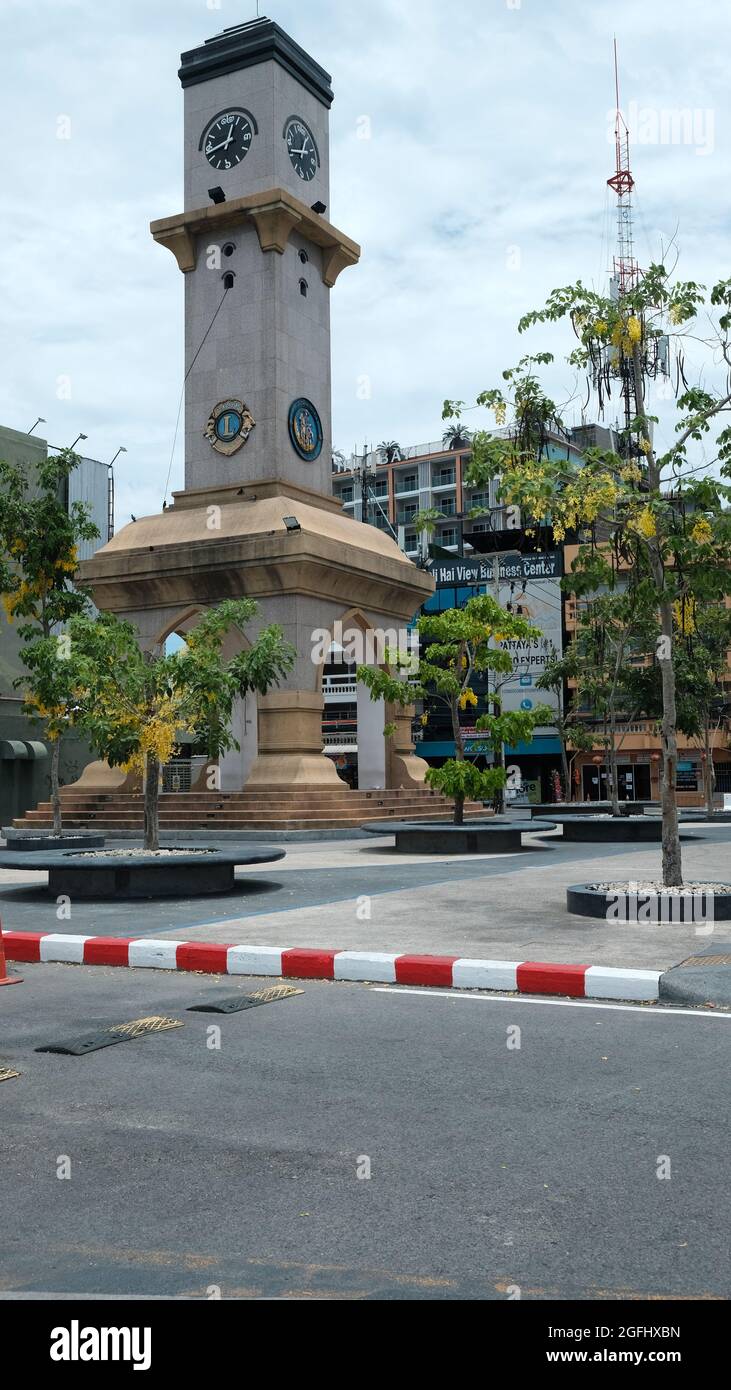 Telecamere CCTV sorveglianza Camera Parcheggio spazio aperto Bali Hai Pier Park Area aka Pattaya Pier Pattaya Thailandia Foto Stock