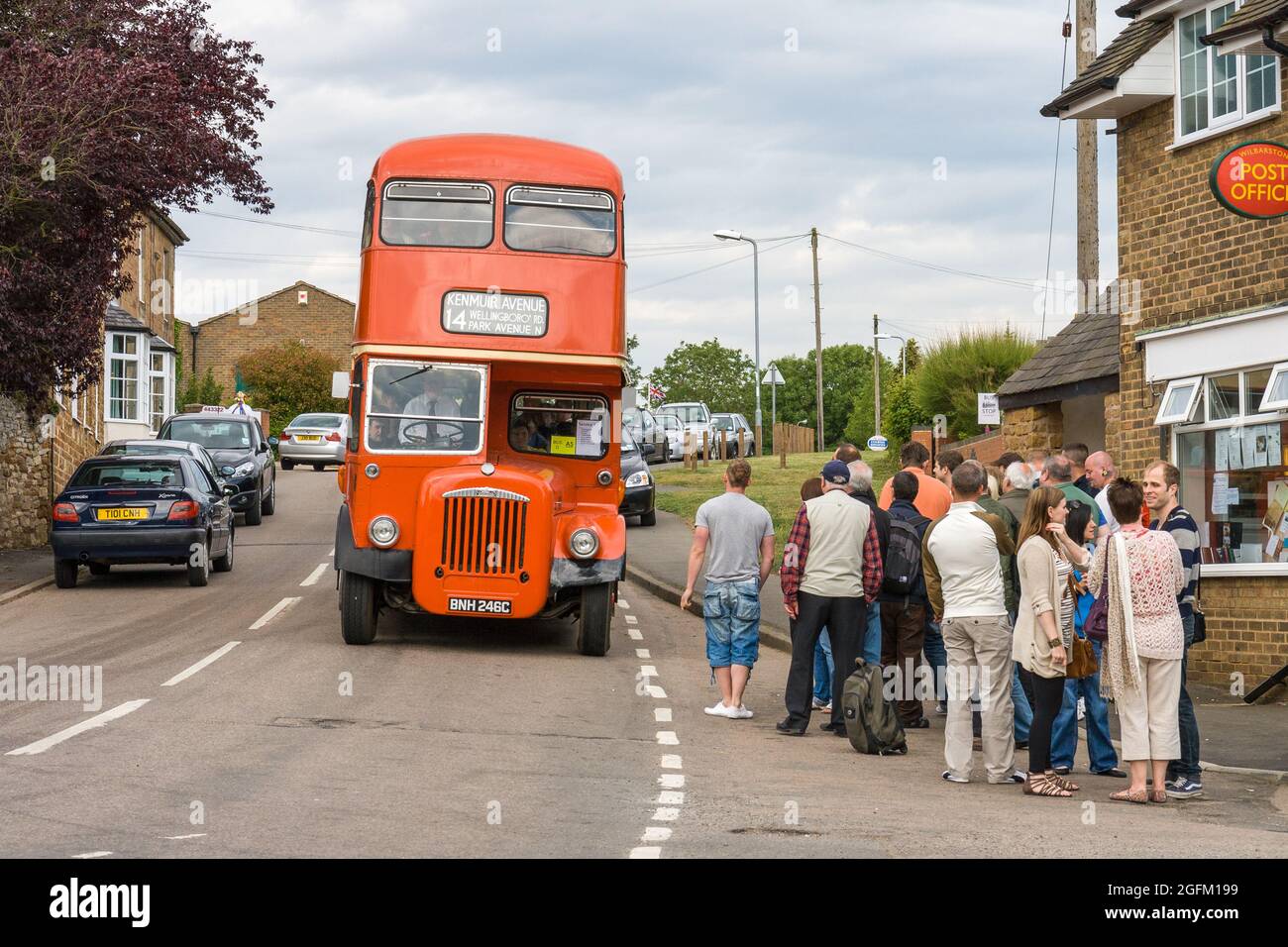 Un autobus d'epoca al Welland Valley Beer Festival nel 2011 Foto Stock