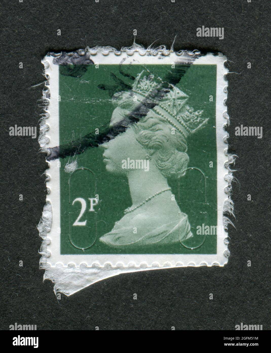 Il francobollo stampato nel Regno Unito mostra l'immagine di Elizabeth II è stata Regina del Regno Unito, Canada, Australia e Nuova Zelanda. Foto Stock