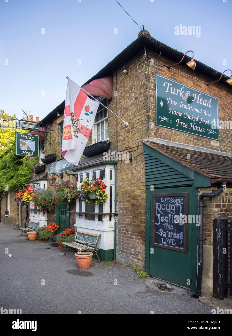 il pub turks head al laleham di surrey Foto Stock