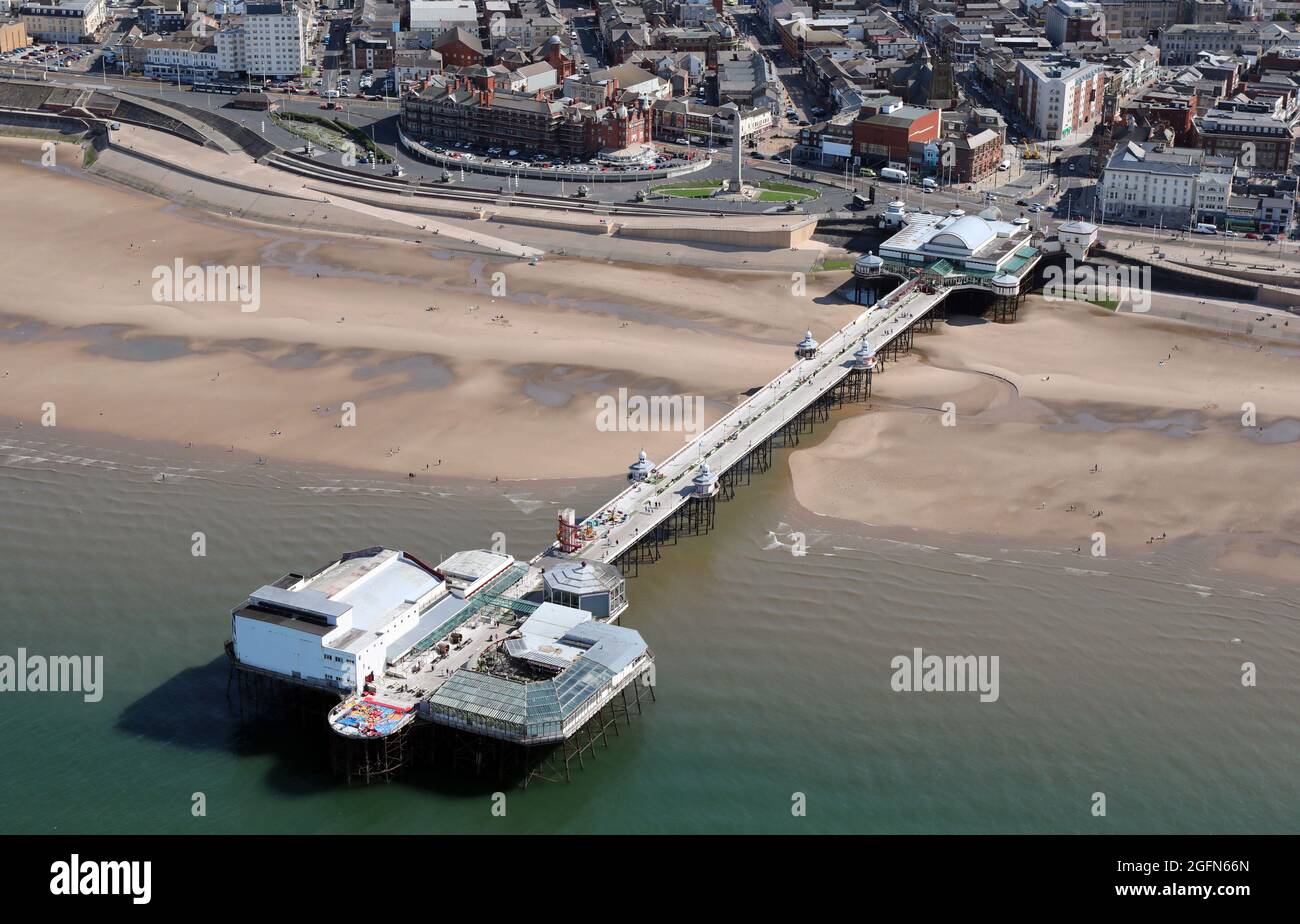 Vista aerea del Blackpool North Pier Foto Stock