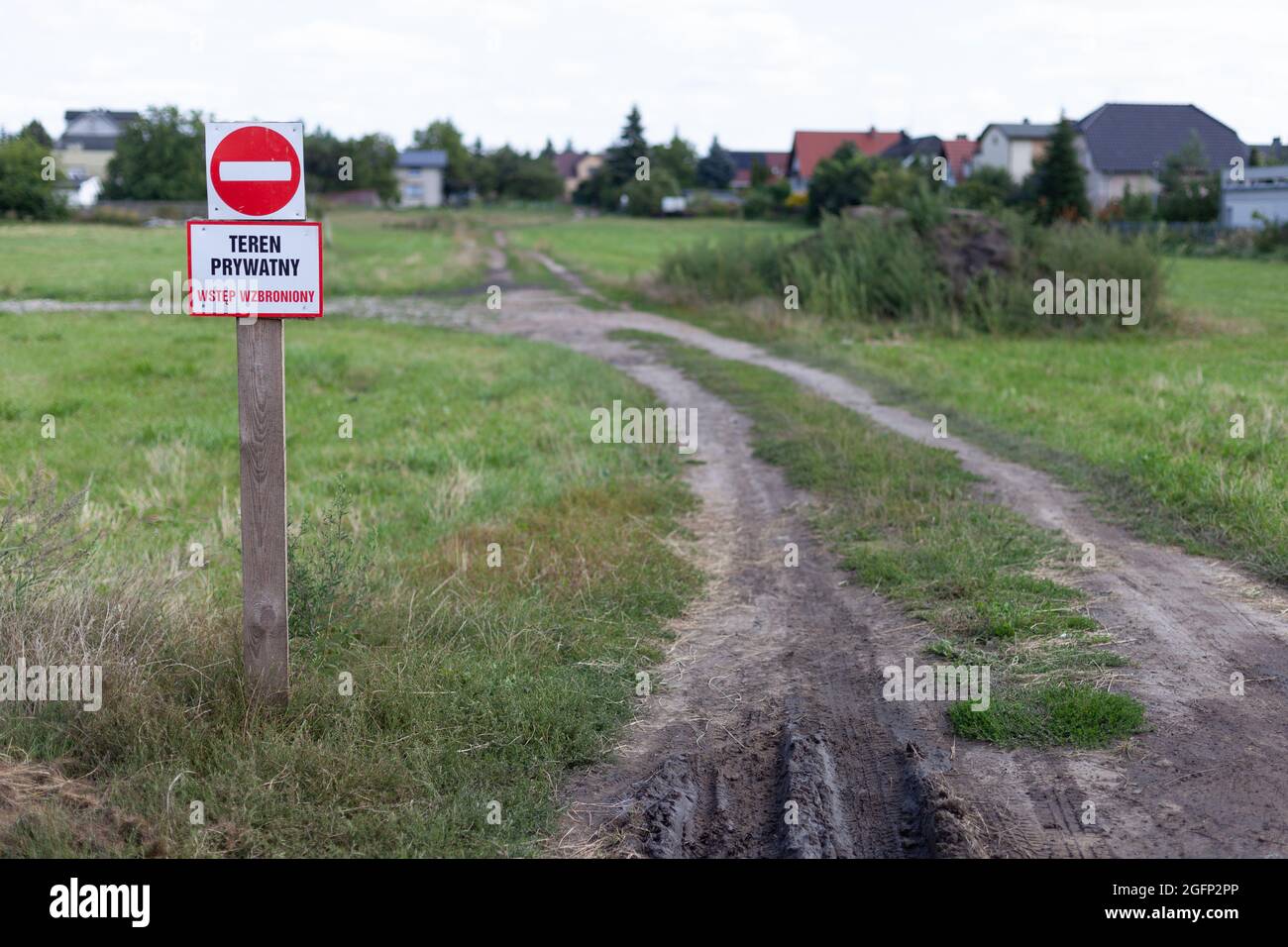 Bacheca informativa, iscrizione alla proprietà privata. Nessuna voce. Foto Stock