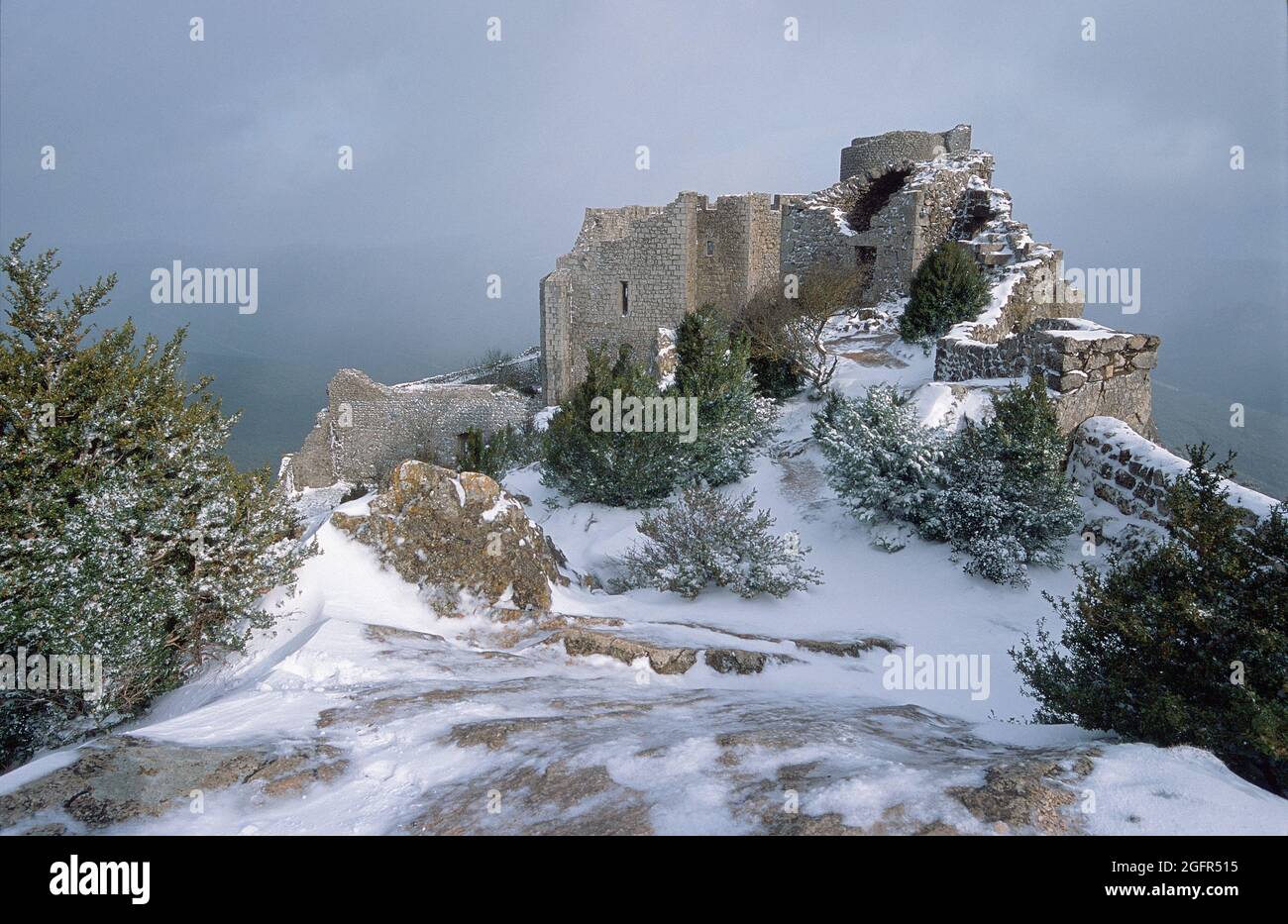 Francia. Aude (11) Castello cataro di Peyrepertuse sotto la neve Foto Stock