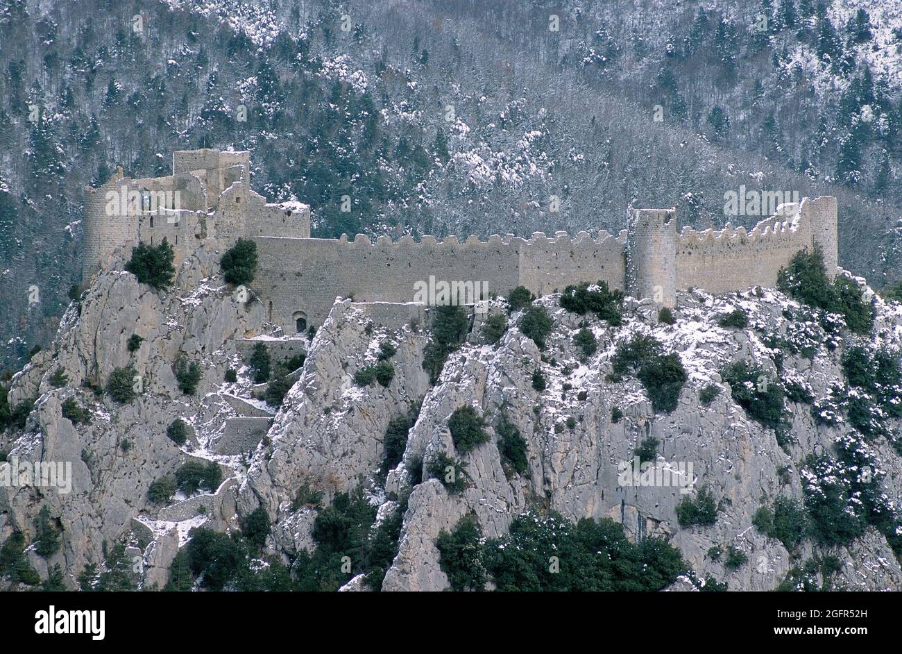 Francia. Aude (11) Castello catare di Puilaurens sotto la neve Foto Stock