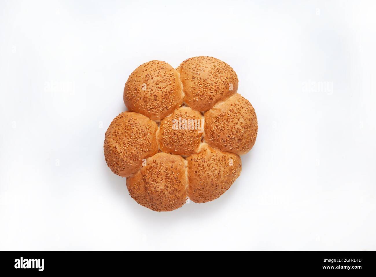 Pane su un isolato sfondo bianco studio Foto Stock