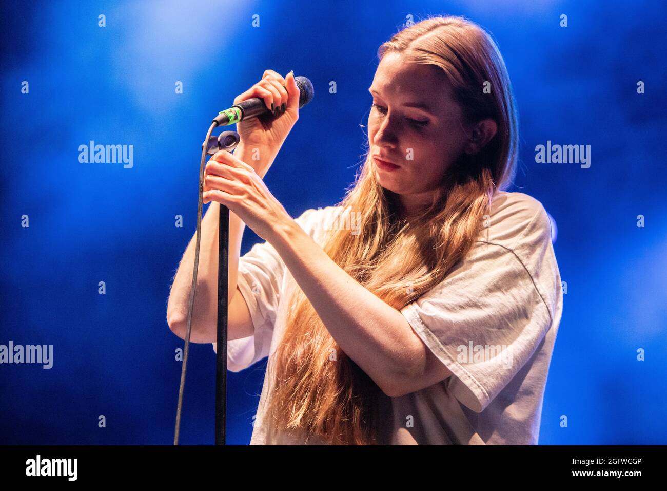 Torino Italia. 26 agosto 2021. La band inglese post-punk DRY CLEANING si esibisce dal vivo sul palco allo spazio 211 durante il 'todays Festival 2021'. Foto Stock