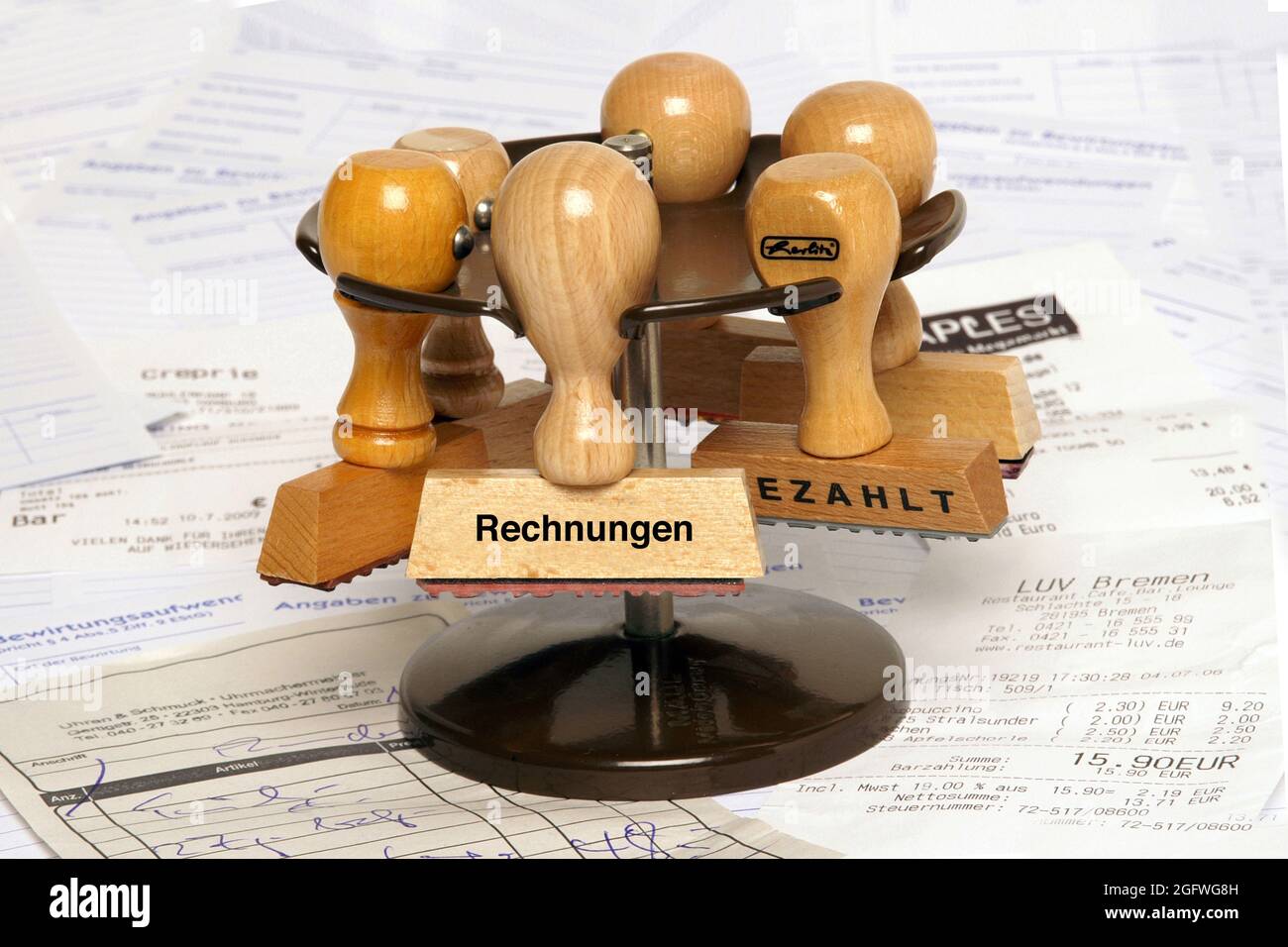 Supporto in gomma con timbro Rechnungen, Germania Foto Stock
