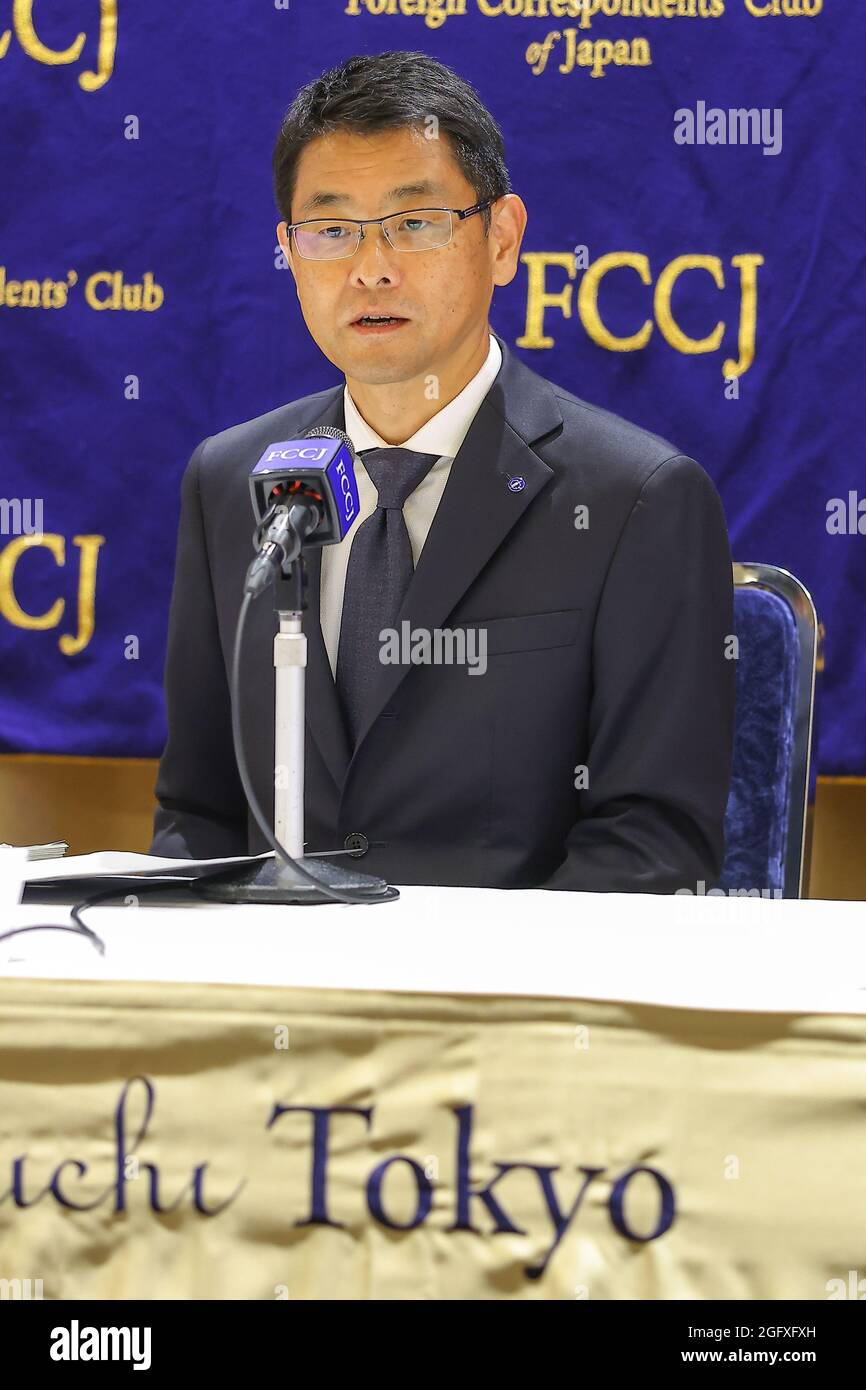 Tokyo, Giappone. 27 ago 2021. Osamu Okuda, Presidente e Amministratore Delegato di Chugai Pharmaceutical Co., Ltd. Ha tenuto una conferenza stampa presso il Foreign Corresponders' Club of Japan (FCCJ). Chugai, una filiale del produttore svizzero di droga Hoffmann-la Roche, ha il diritto di sviluppare e commercializzare il cocktail di anticorpi Lonavive in Giappone, sviluppato da Regeneron Pharmaceuticals e Roche, con sede negli Stati Uniti, per i pazienti affetti da COVID-19 il 27 agosto 2021 a Tokyo, Giappone. (Foto di Kazuki Oishi/Sipa USA) Credit: Sipa USA/Alamy Live News Foto Stock