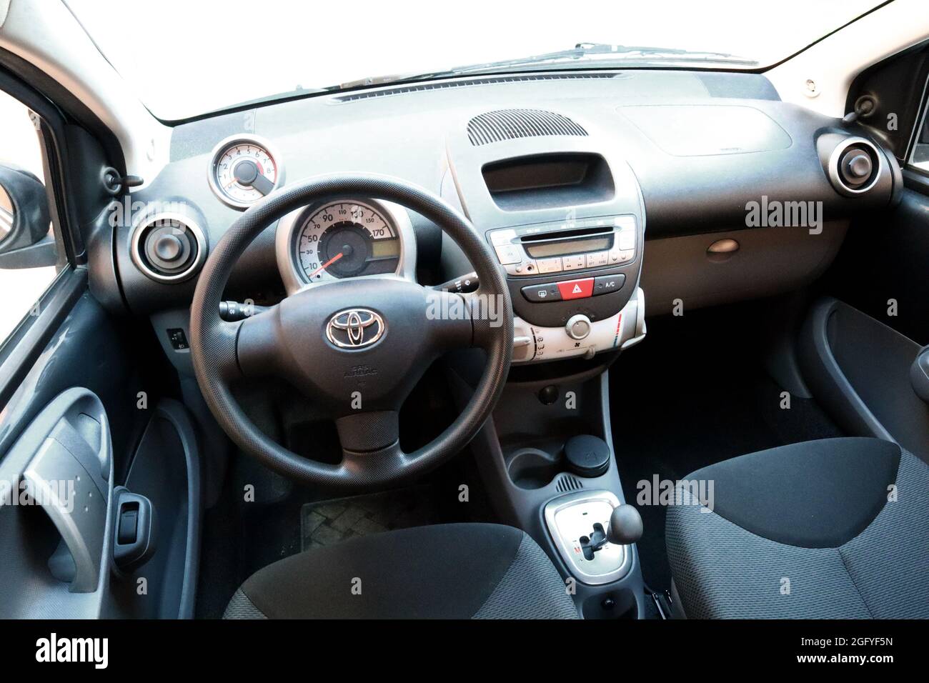 CARMAT TEXER - Tappetini in Tessuto per Toyota Aygo II, Anno di Costruzione 2014- Basic