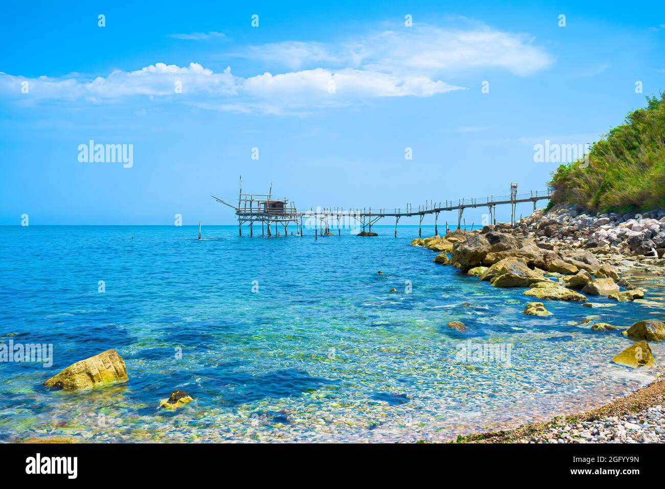 Trabocco Turchino a San Vito Chietino, Abruzzo - tradizionale casa di pesca Foto Stock