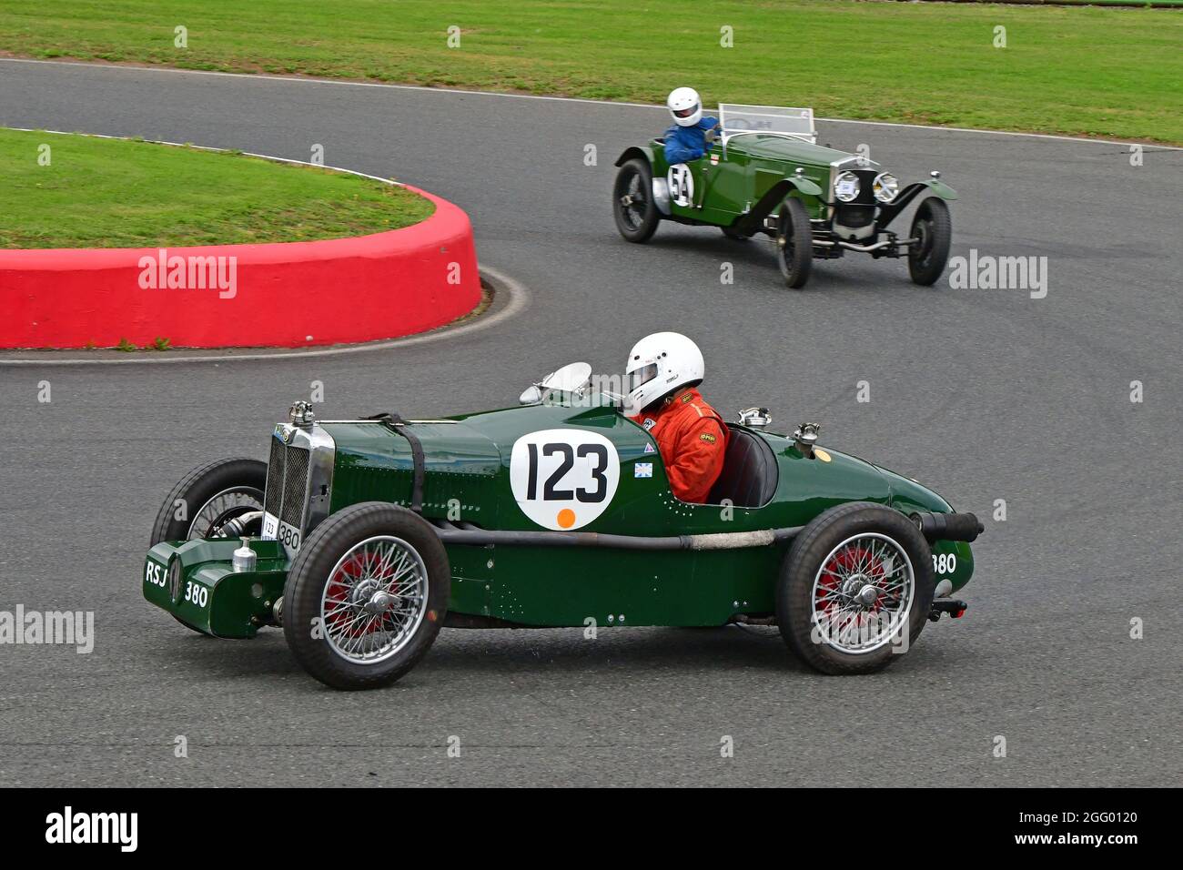 Harry Painter, MG PA, VSCC Young Members handicap Race, Bob Gerard Memorial Trophy Races Meeting, VSCC Formula Vintage, Mallory Park, Leicestershire, Foto Stock