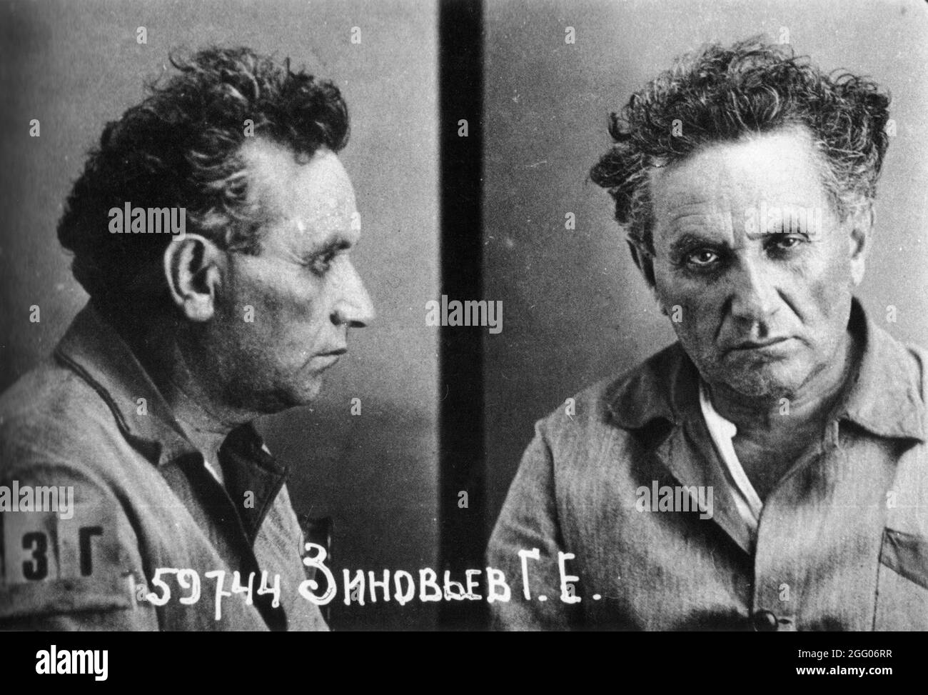 Il mugshot NKVD del vecchio bolscevico Grigory Zinoviev Foto Stock