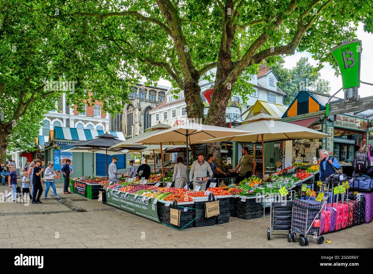 Frutta e verdura Stall nel mercato di Norwich Foto Stock