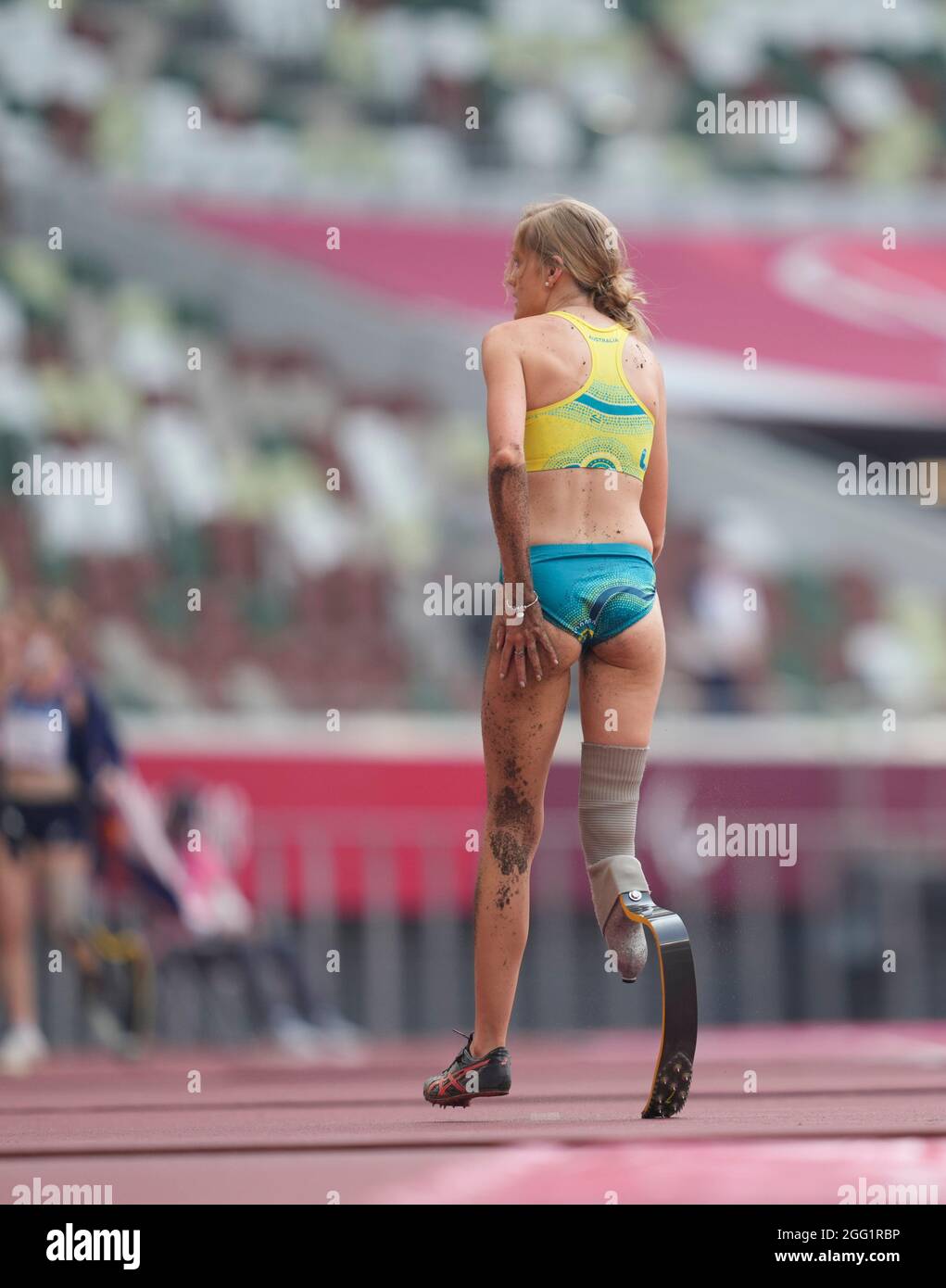 28 agosto 2021: Sarah Walsh dall'Australia a salto lungo durante l'atletica al Tokyo Paralympics, Stadio Olimpico di Tokyo, Tokyo, Giappone. Kim Price/CSM Credit: CAL Sport Media/Alamy Live News Foto Stock