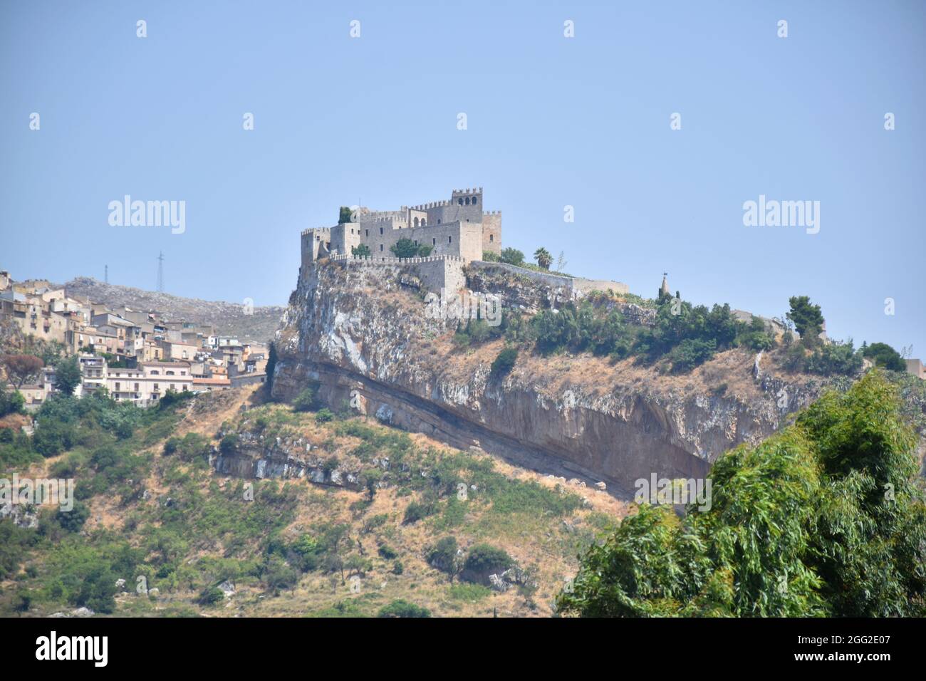 Antico castello fortificato di Caccamo in Sicilia, Italia Foto Stock