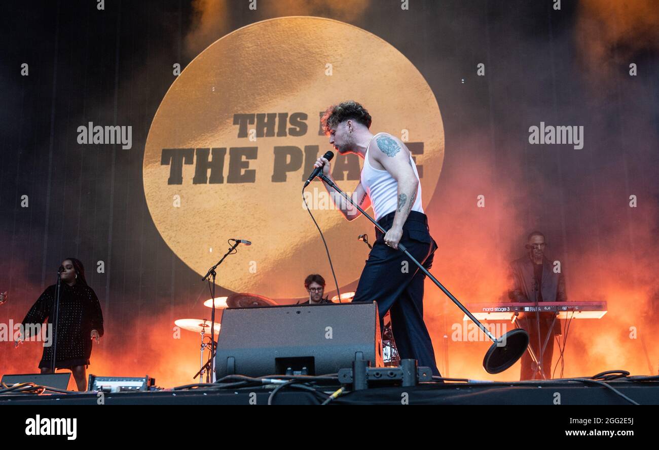 Leeds, Regno Unito, 27 agosto 2021. Tom Grennan è stato raffigurato al Leeds Festival. Credit Katja Ogrin/Alamy Foto Stock