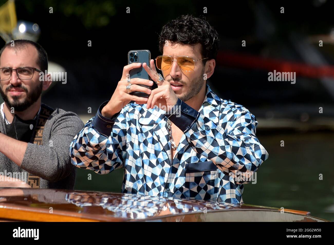 Venezia, Italia. 28 agosto 2021. Venezia, Dolce & Gabbana evento, Sebastian Obando Yatra nel credito Hotel: Agenzia indipendente Foto/Alamy Live News Foto Stock