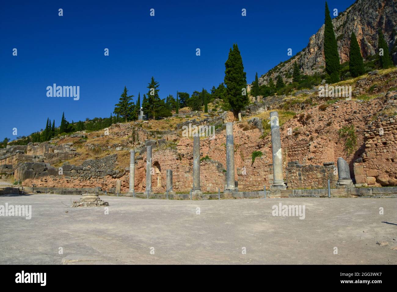 L'Agorà romana all'antica Delfi, Grecia Foto Stock