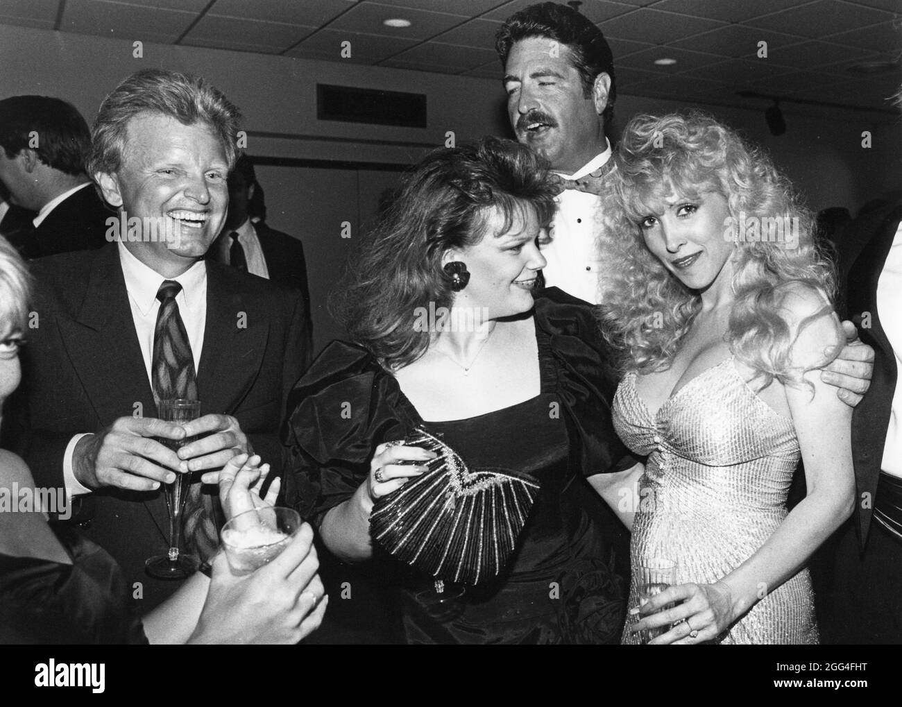 Austin, Texas USA, circa 1990: Festa per il gruppo single networking, dando ai singoli una possibilità di bere, socializzare e Buon divertimento. File ES-0127 ©Bob Daemmrich Foto Stock