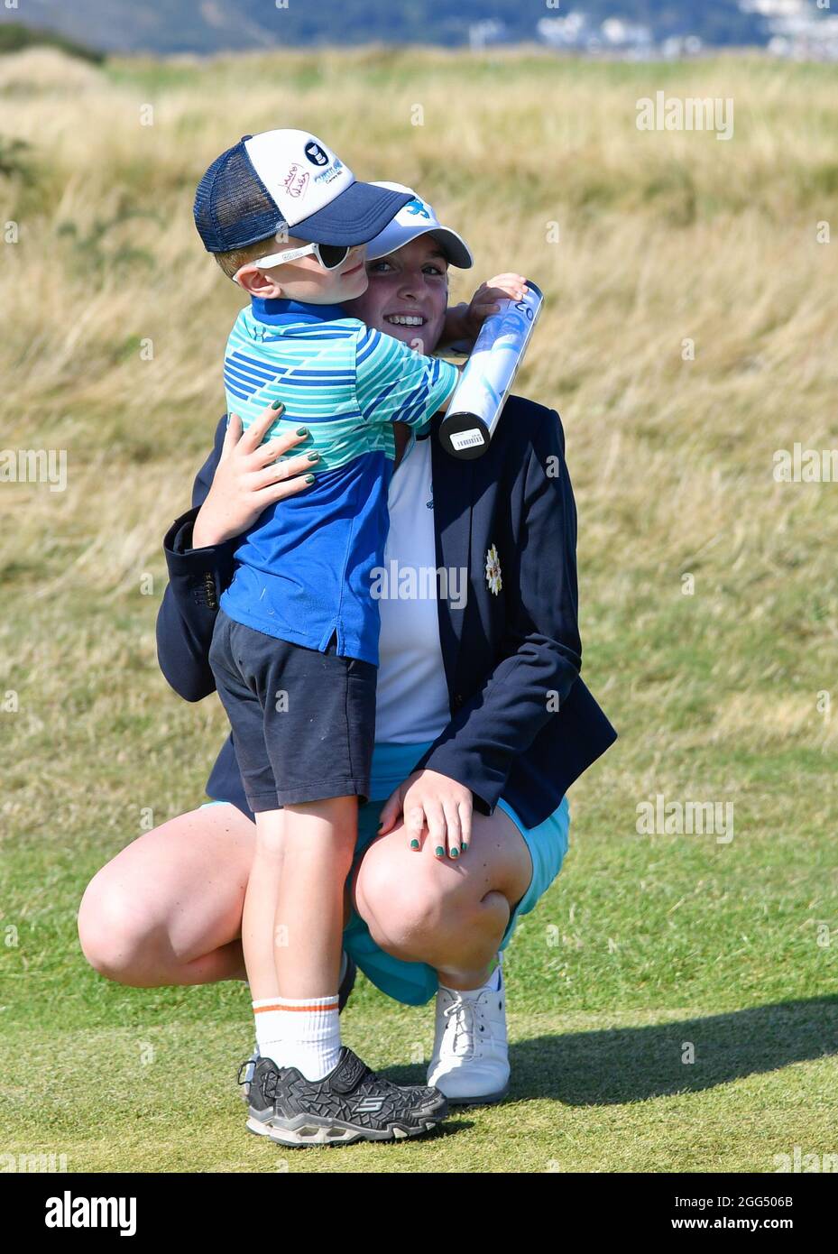 Il team GB&i è Lauren Walsh Hug, il suo giovane parente dopo la 2021 Curtis Cup Day 3 - Singles al Conwy Golf Club di Conwy, Galles, sabato 28 agosto 202 Foto Stock