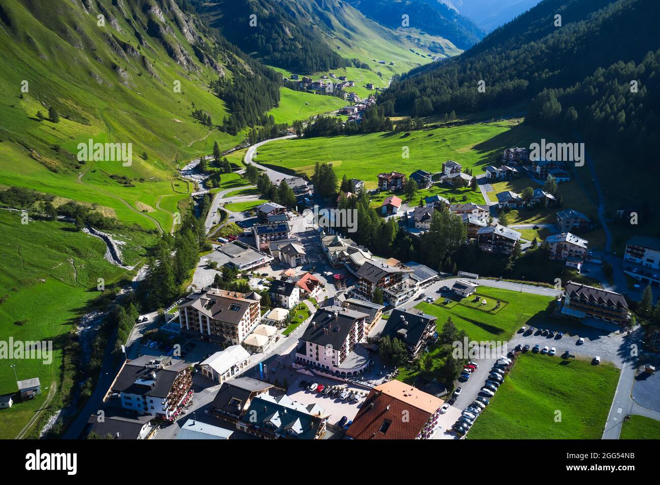 Villaggio nelle Alpi vicino a Vitznau, Svizzera. Foto Stock