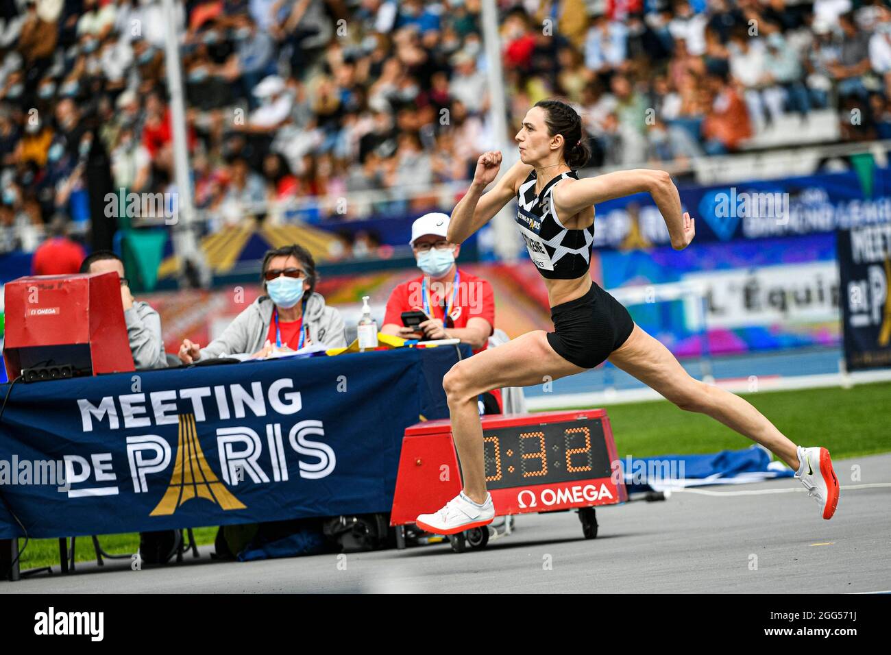 Mariya (Maria) Lasitskene (High Jump femminile) della Russia si inanchia durante la IAAF Wanda Diamond League, evento di atletica Meeting de Paris il 28 agosto 2021 allo stadio Charlety di Parigi, Francia. Foto di Victor Joly/ABACAPRESS.COM Foto Stock