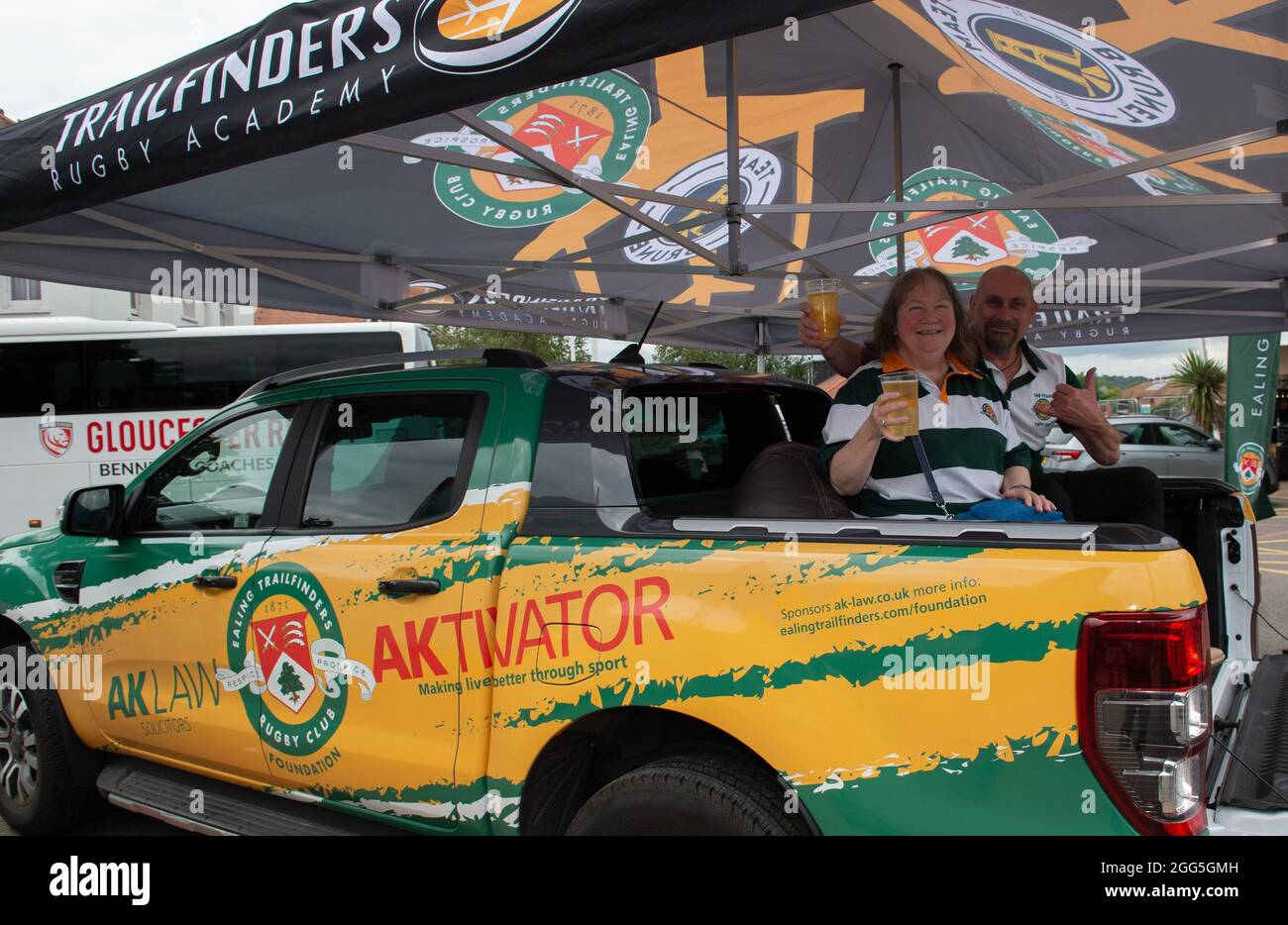 Il camion dell'ospitalità durante la partita amichevole di pre-stagione 2021/22 fra i trailfinders di Ealing e il Rugby di Gloucester a Castle Bar , West Ealing , Inghilterra il 28 agosto 2021. Foto di Alan Stanford / prime Media Images Foto Stock