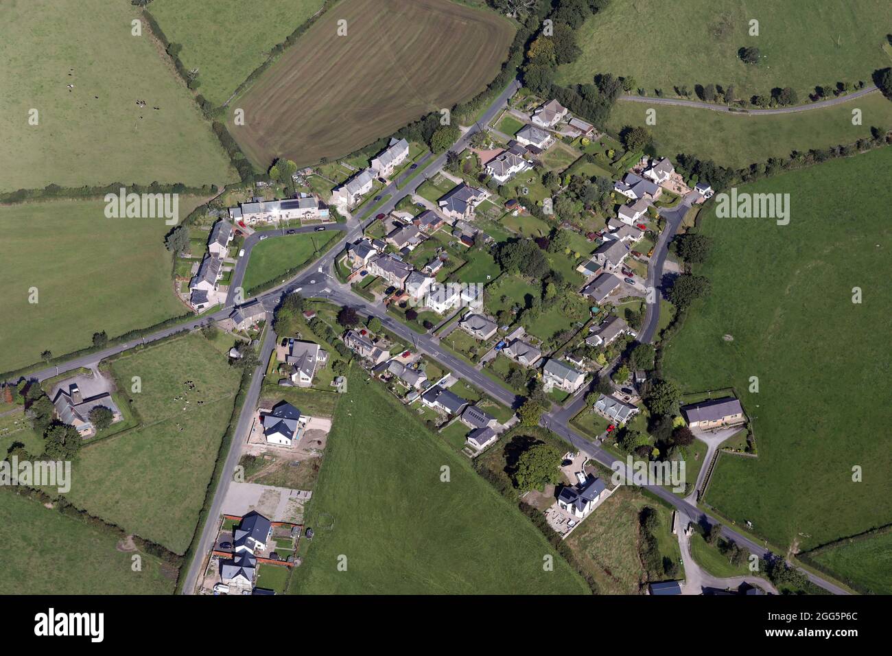 Veduta aerea del villaggio di Dolphinholme, Lancaster LA2 9AY Foto Stock