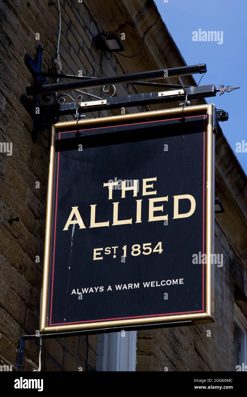 L'insegna dell'Allied Pub, Honley Foto Stock