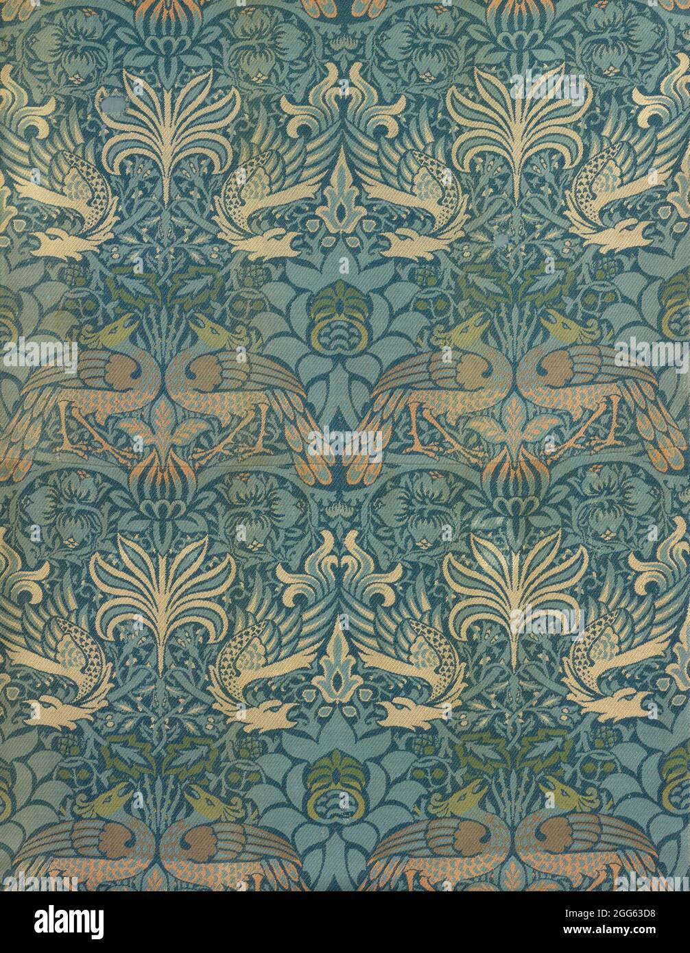 Peacock and Dragon 1878 (prodotto 1878/1940) progettato da William Morris (inglese, 1834–1896) prodotto da Morris & Company, 1875–1940 Foto Stock