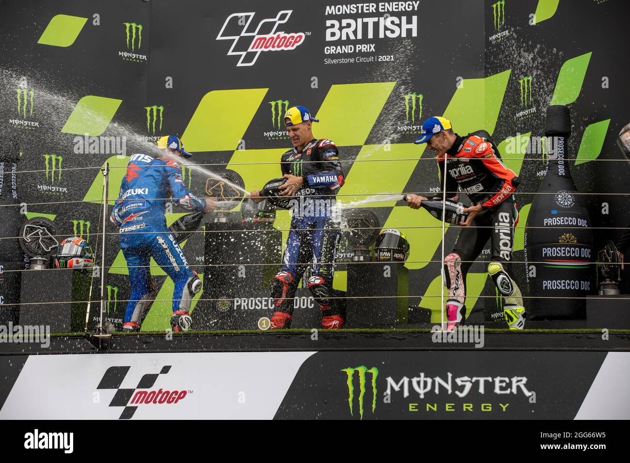 Silverstone Circuit, Silverstone, Northamptonshire, Regno Unito. 29 agosto 2021. MotoGP Gran Premio di Gran Bretagna, Race Day; il podio champagne Credit: Action Plus Sports/Alamy Live News Foto Stock