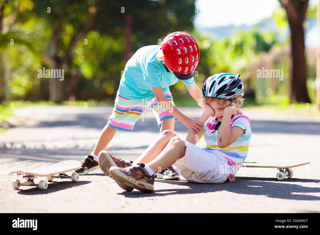 Skateboard injury immagini e fotografie stock ad alta risoluzione - Alamy
