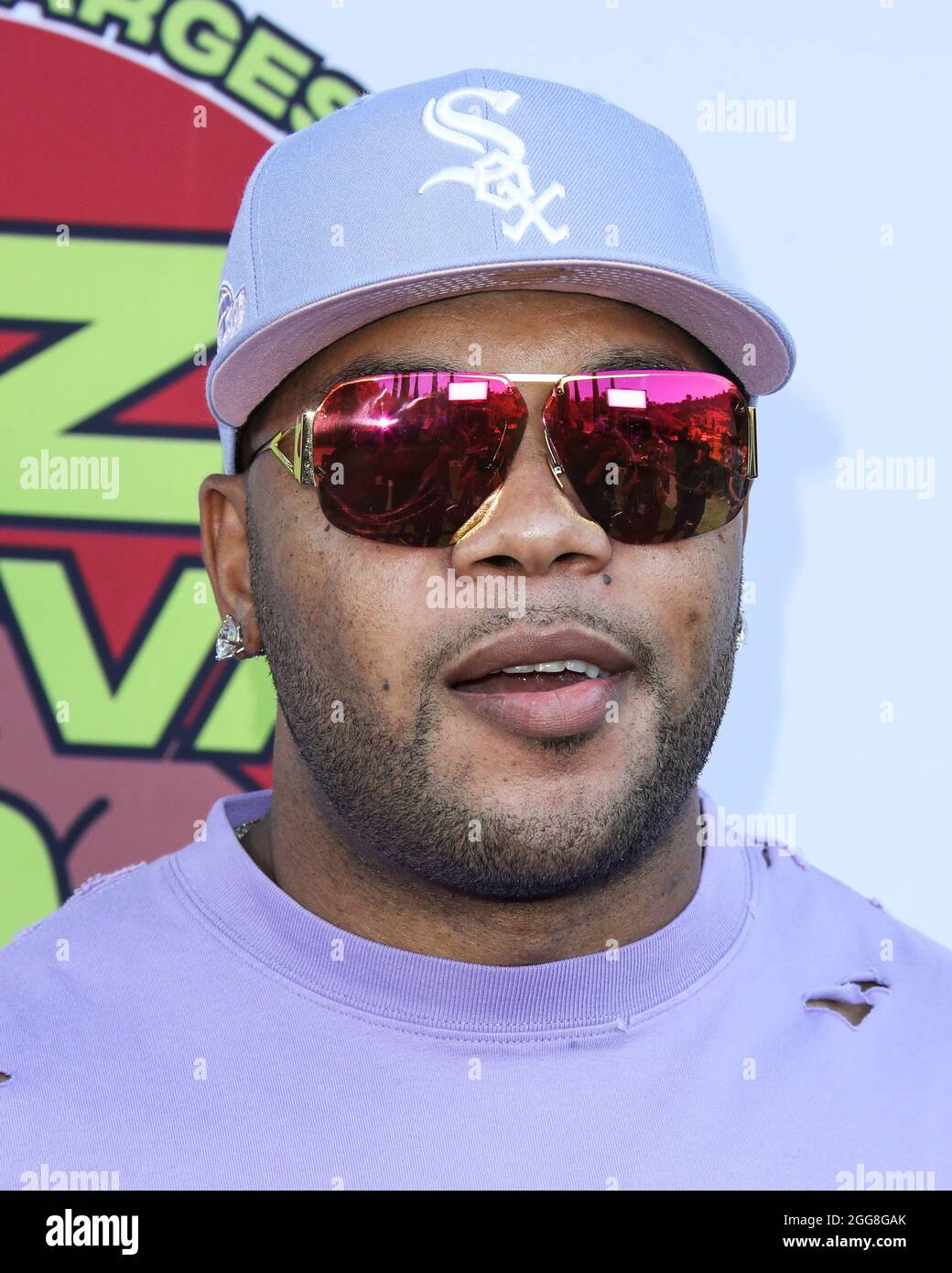 Beverly Hills, Stati Uniti. 29 agosto 2021. BEVERLY HILLS, LOS ANGELES, CALIFORNIA, Stati Uniti d'America - 29 AGOSTO: Rapper Flo Rida (Tramar Lacel Dillard) arriva al più grande Pizza Festival 2021 del mondo, che si tiene presso una residenza privata il 29 agosto 2021 a Beverly Hills, Los Angeles, California, Stati Uniti. (Foto di Xavier Collin/Image Press Agency) Credit: Image Press Agency/Alamy Live News Foto Stock