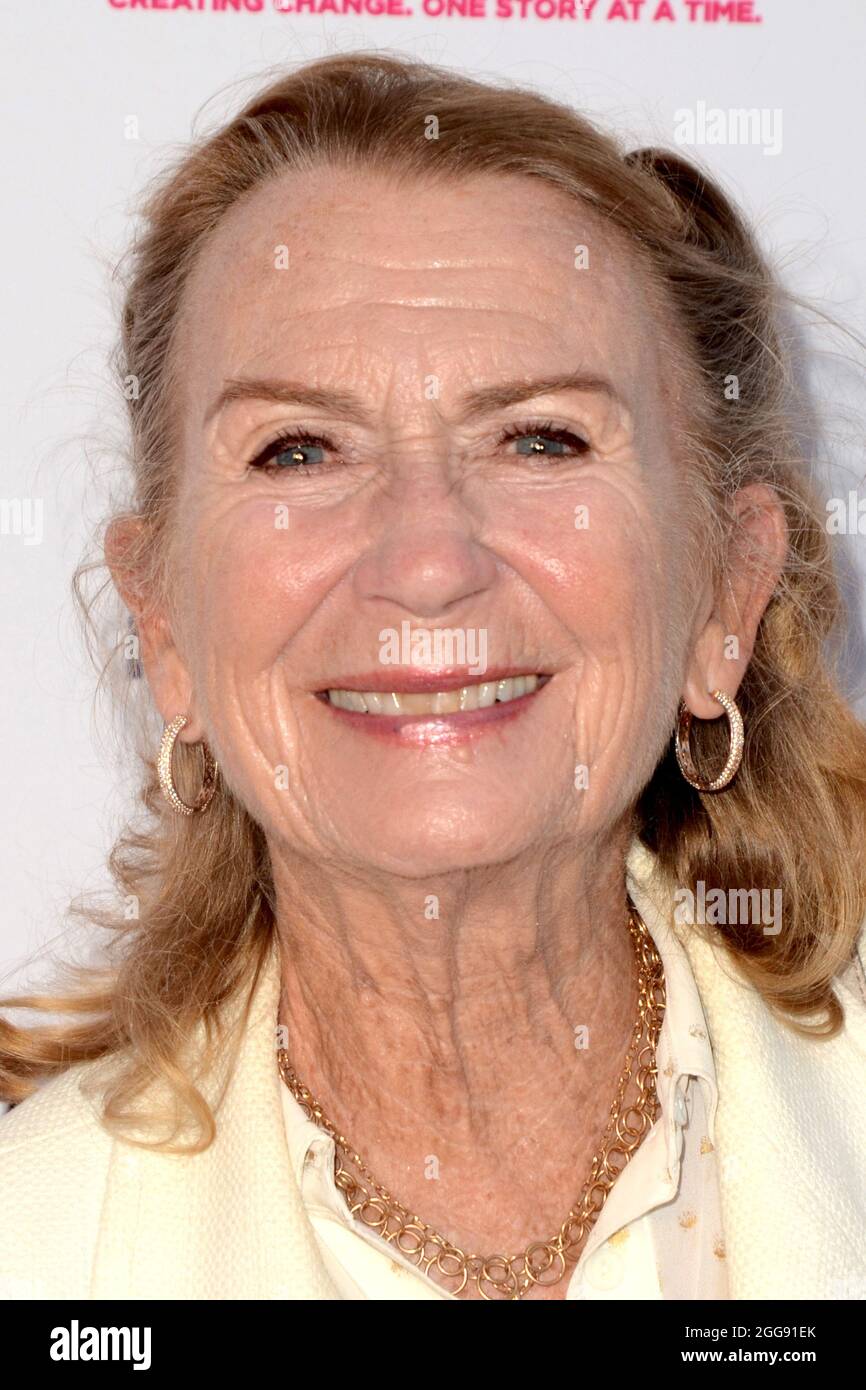 LOS ANGELES - AGO 19: Juliet Mills al Sesto Reel World Premiere alla Directors Guild of America il 19 agosto 2021 a Los Angeles, CA Foto Stock