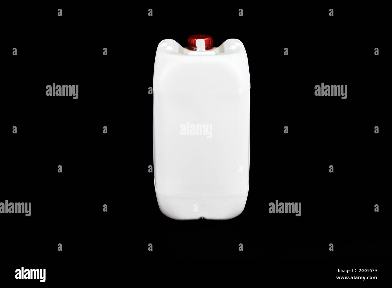 La capacità di una bottiglia di plastica vuota è di 25 litri Foto Stock