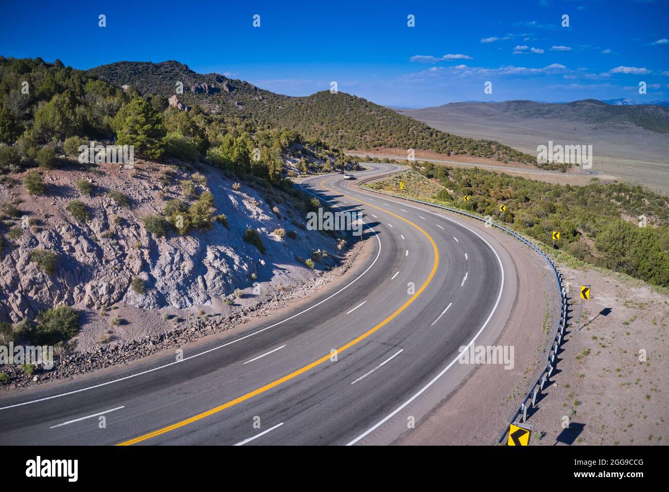Curva strada a Showalter Mountain, Utah, USA Foto Stock