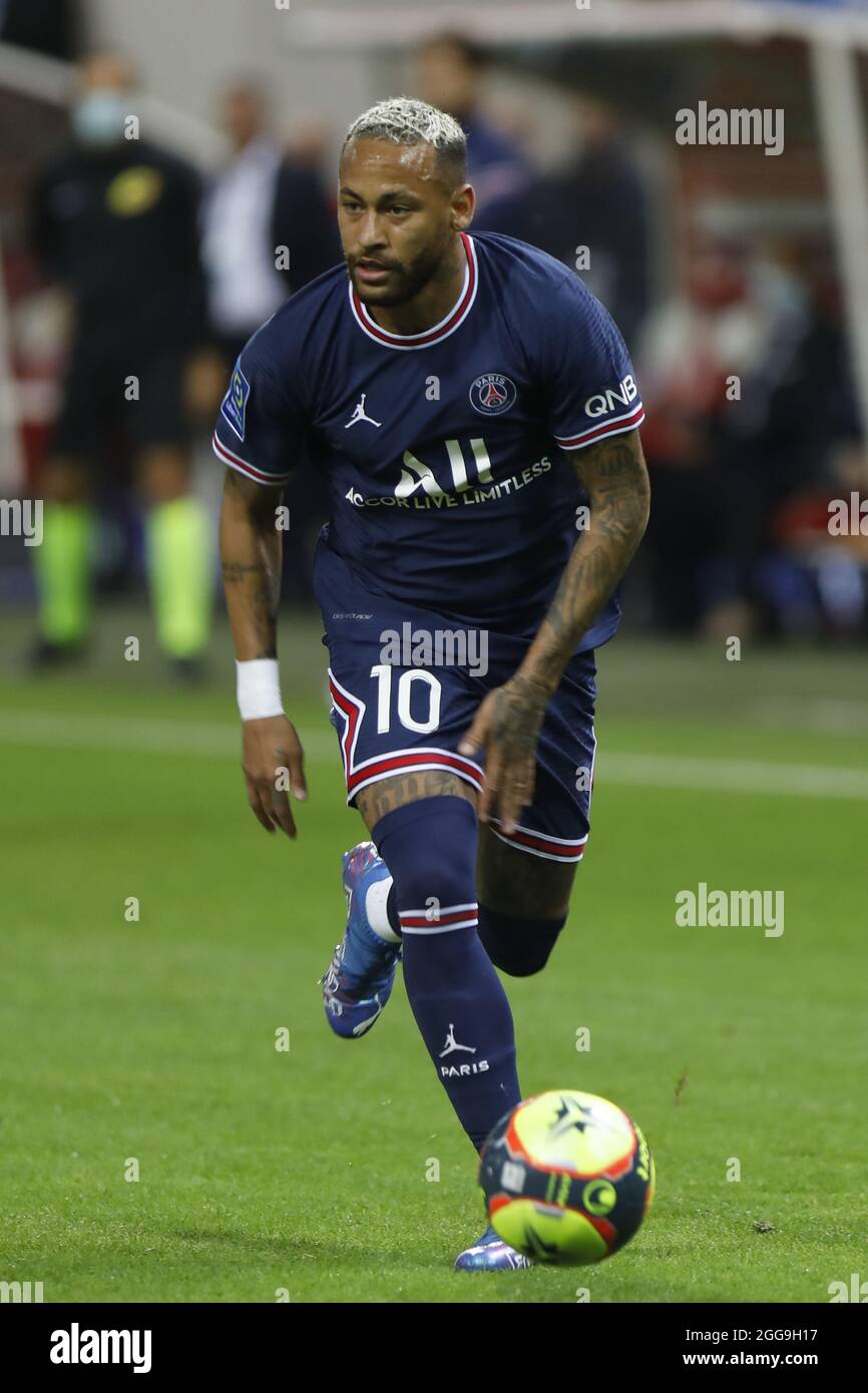 Neymar durante il campionato francese Ligue 1 partita di calcio tra Stade de Reims e Parigi Saint-Germain il 29 agosto 2021 allo stadio Auguste Delaune di Reims, Francia - Foto Mehdi Taamallah / DPPI Foto Stock