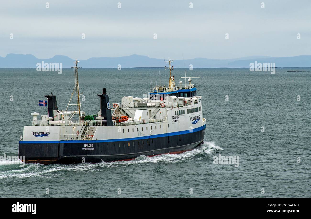 Traghetto Baldur che parte dal porto di Stykisholmur Foto Stock