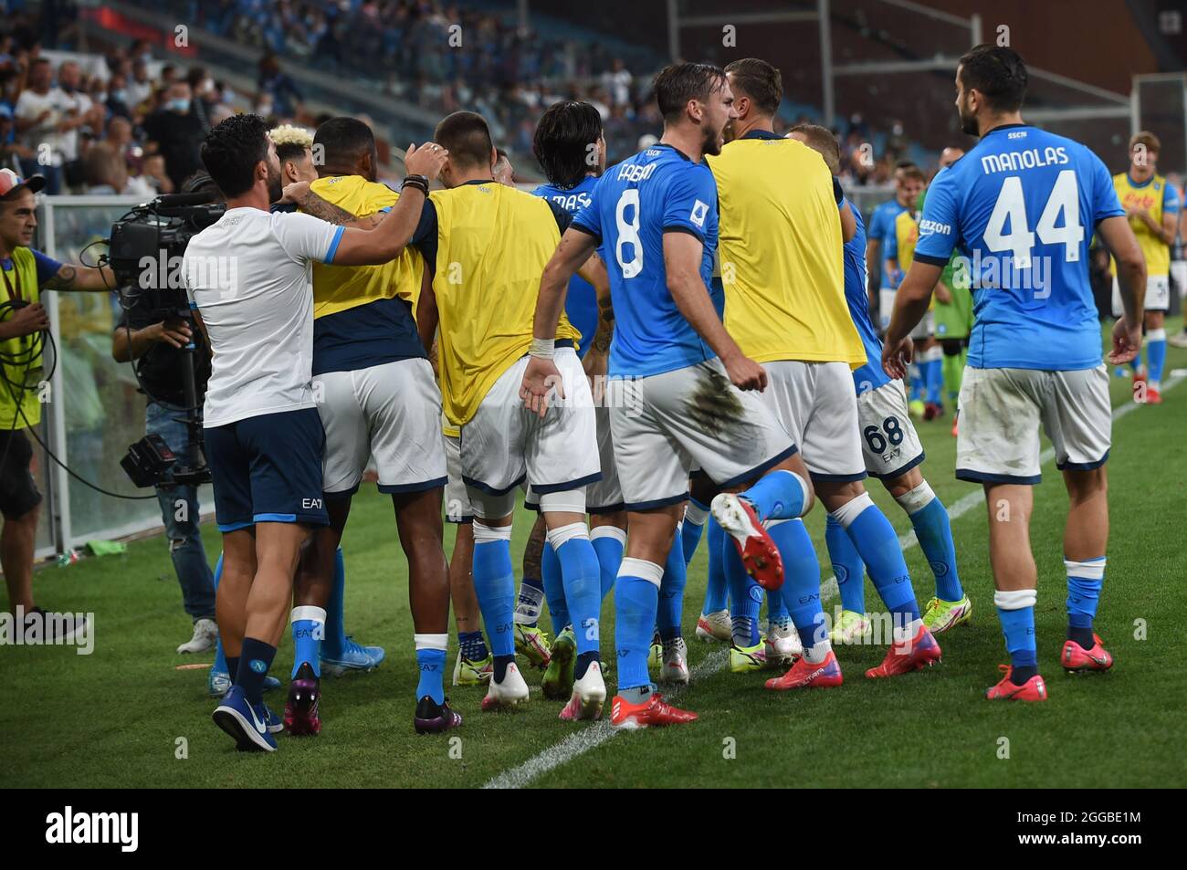 Il team Napoli, festeggia dopo aver segnato un gol durante il CFC di Genova  vs SSC Napoli, partita di calcio italiana a Genova, 29 2021 agosto Foto  stock - Alamy