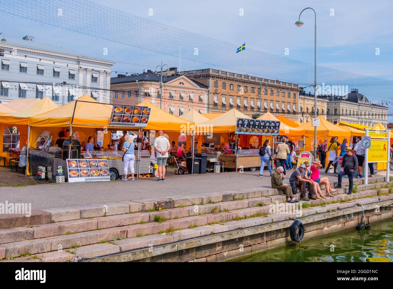 Kauppatori, la piazza del mercato, Helsinki, Finlandia Foto Stock