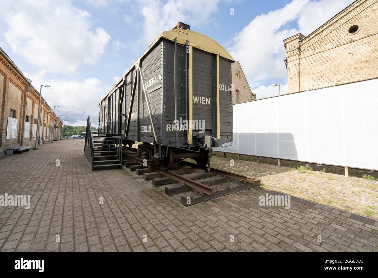 Riga, Lettonia. Agosto 2021. Dettagli dell'interno del Ghetto riga e del Museo dell'Olocausto lettone nel centro della città Foto Stock